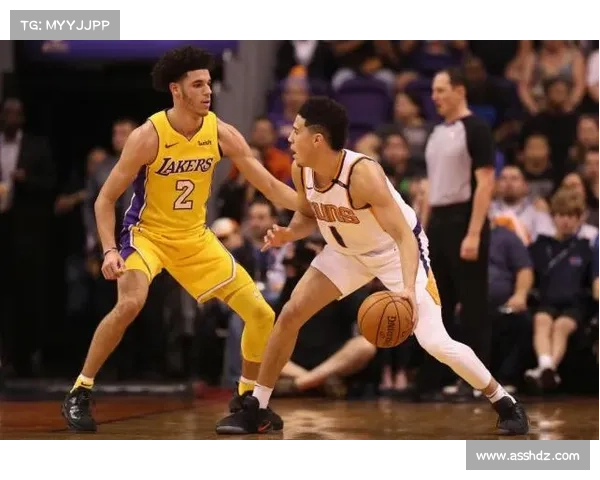 布克个人比赛数据全面分析揭示其关键表现与成长轨迹