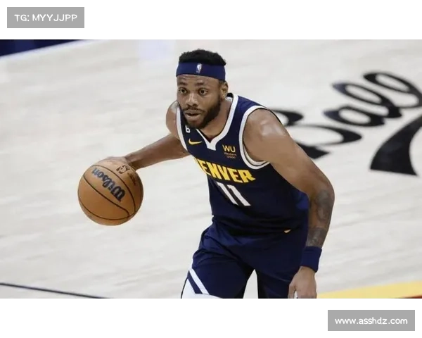 布朗凭借出色篮球技巧贡献23分11篮板助力球队胜利展现全面能力